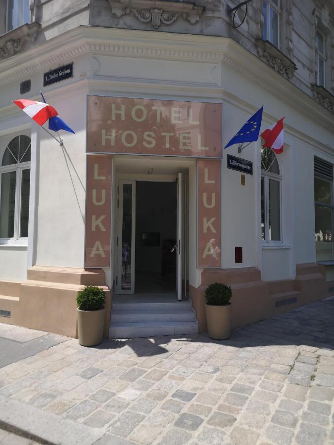 Gasthuis Ch-hotel Luka Budget